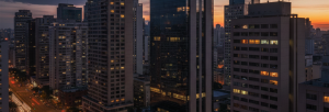 Vista urbana de São Paulo contextualizando a busca por sigilo e previsibilidade na guarda de bens de alto valor